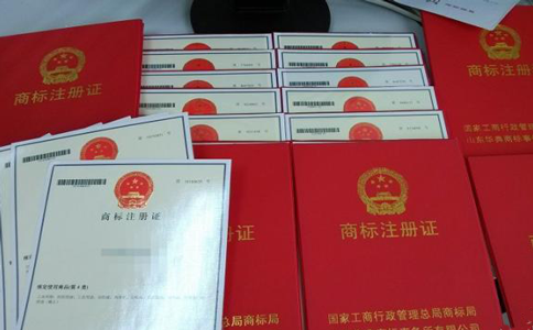 哪些标志不能作为商标注册？